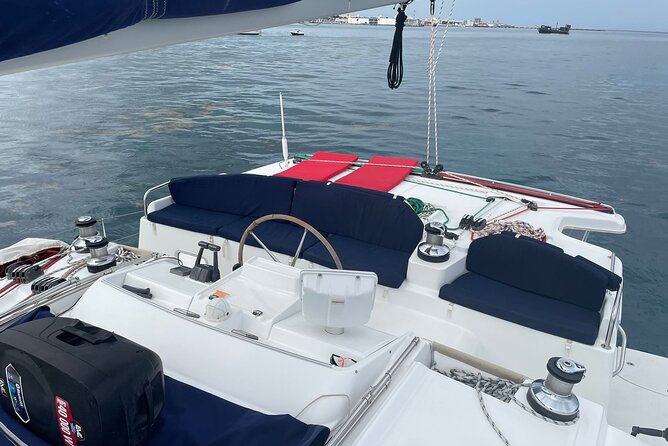 5 Hr Private Catamaran Cruise with lunch and drinks to 15-20 ppl - A private day on Cozumel’s water