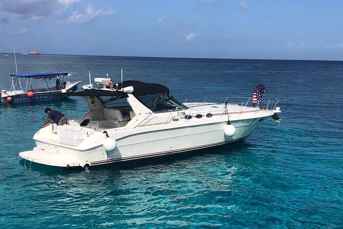 5 Hr Private Catamaran Cruise with lunch and drinks to 15-20 ppl - The boat, gear, and extra water activities