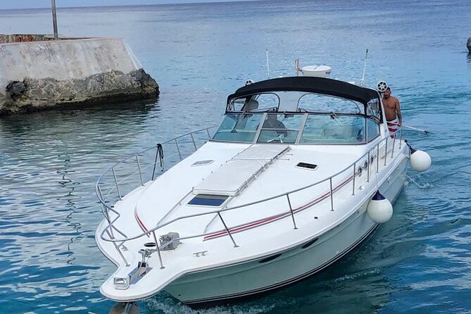 5 Hr Private Catamaran Cruise with lunch and drinks to 15-20 ppl - Is $2,500 good value?