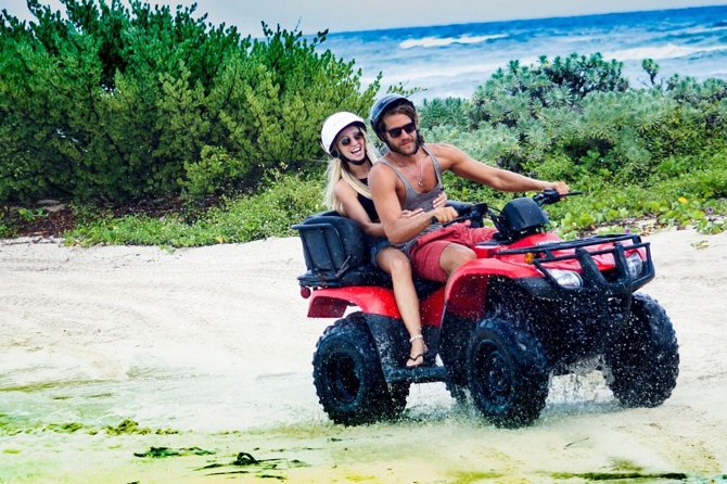 ATV Seashore + Cenote Combo: Mezcalitos & Mayan Cenote Experience - Lunch and water time at Playa Uvas