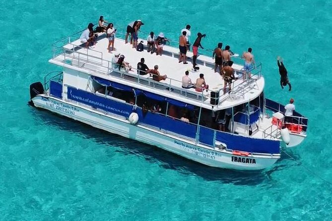 Catamaran in Cozumel with snorkeling at El Cielo and open Bar - What the $38.50 price really covers