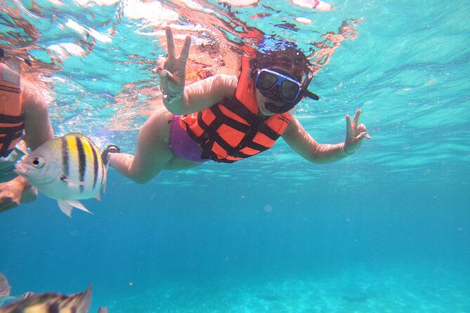 Chankanaab Park Admission +Snorkeling + Lunch included - Who will get the most from this Cozumel outing