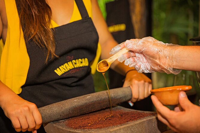 Chocolate Workshop - Learning about Mayan cacao without a long lecture