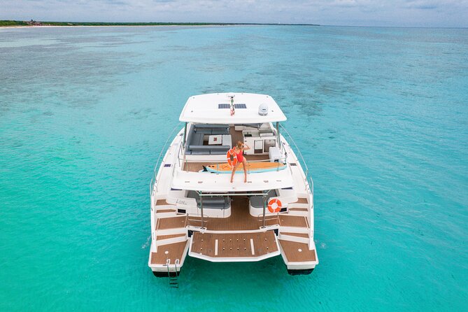 Cozumel All Inclusive: Coast & Relax 4h on 51' Leopard - A private yacht day built around your group