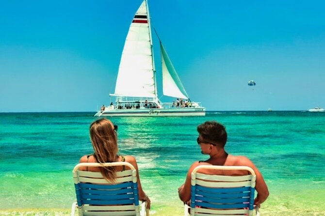 Cozumel Catamaran Experience with Snorkeling & Beach Club - The return sail can become a party