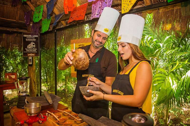 Cozumel: Chocolate Margarita Workshop with Mayan Recipe - Tasting chocolate and handmade tortillas