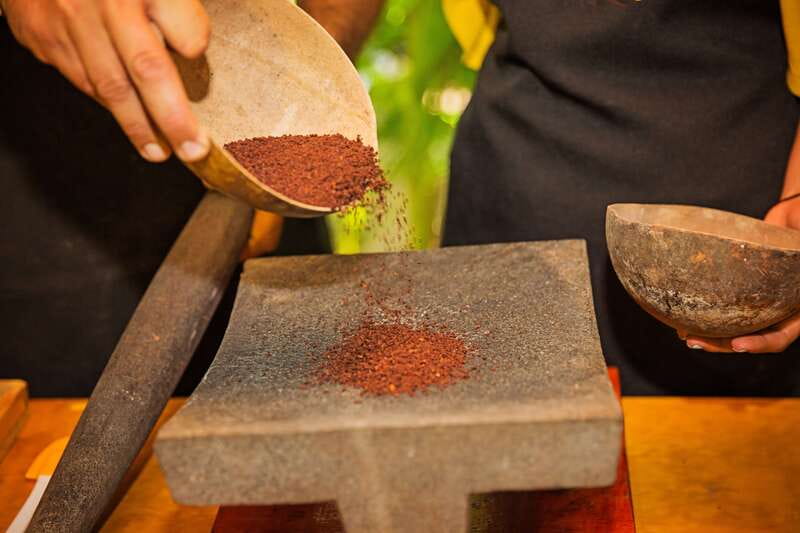 Cozumel: Chocolate Workshop at The Mayan Cacao Company - Making your own chocolate bar