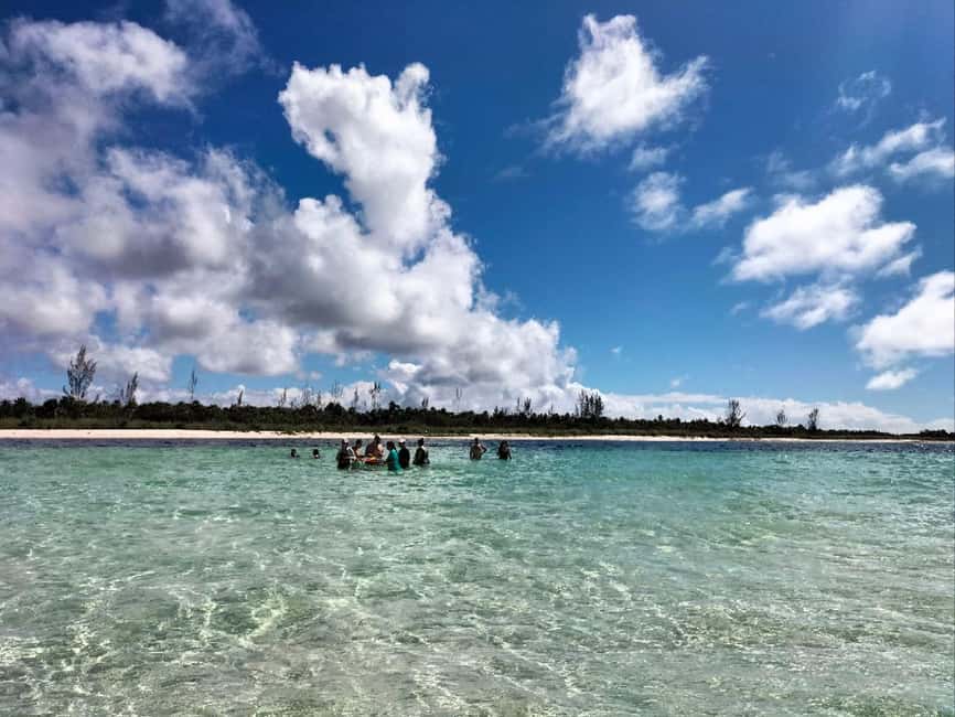 Cozumel, El Cielo: 4-Hour Shared Snorkeling Tour - El Cielito: shallow water, white sand, and lunch