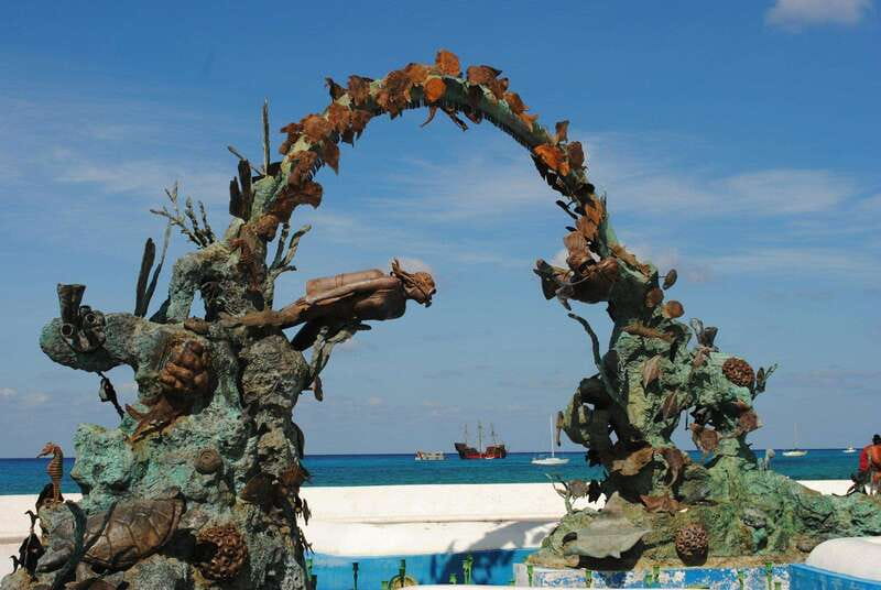 Cozumel: Island Highlights by Private Van & Local Guide (4h) - Beaches, coast roads, and a flexible swim stop