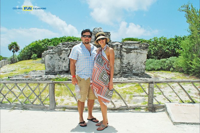 Cozumel Jeep and Snorkel Adventure with Lunch at Punta Sur Park - What the guides add to the experience