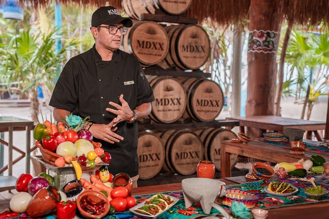 Cozumel: KUZÁ Beach Day, Buffet, Open Bar & Mexican Flavors Class - Buffet lunch and the standard open bar
