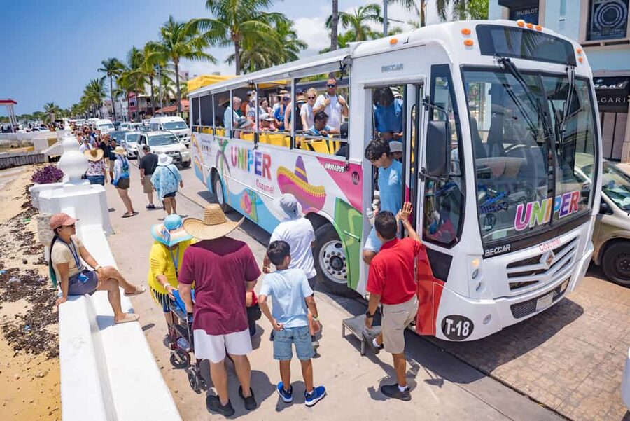 Cozumel: Open Top City Tour & Beach Break - The tequila tasting and the question of sales pressure