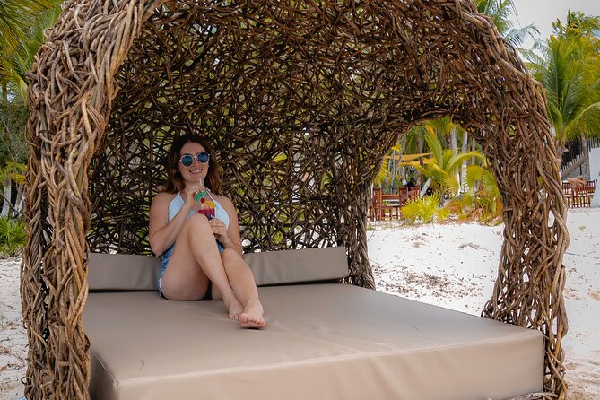 Cozumel Playa Palancar VIP All Inclusive Day Pass - Mexican food, seafood, and an open bar