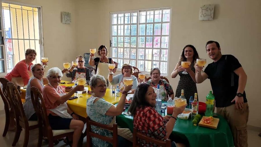 Cozumel: Private Cooking Class in a Family Kitchen - Should you book it?