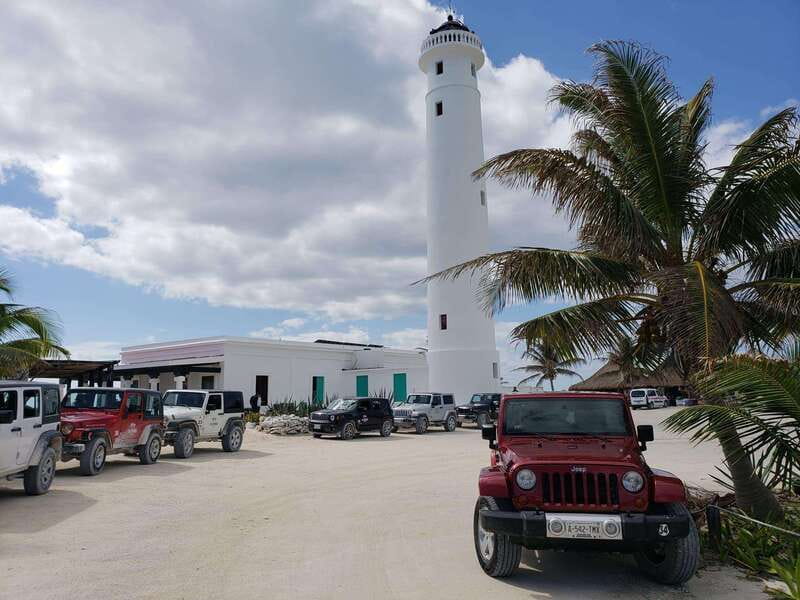 Cozumel Private Jeep Tour with Lunch and Snorkeling - Who should book it?