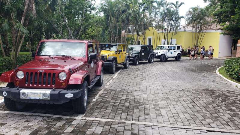 Cozumel Private Jeep Tour with Lunch and Snorkeling - Is $210 good value?