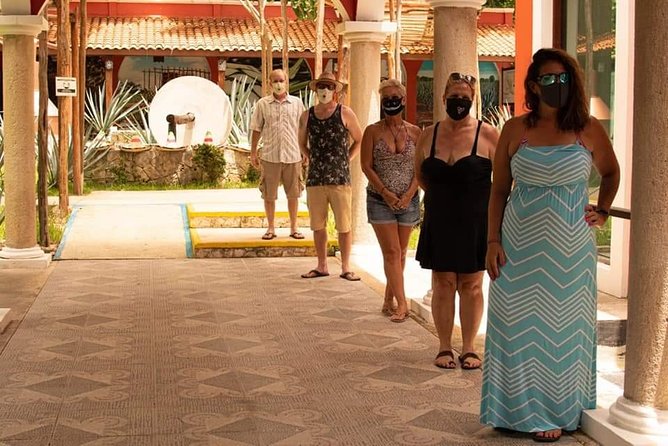 Cozumel Private Jeep Tour with Snorkeling Experience and Lunch - Starting with your own guide and Jeep