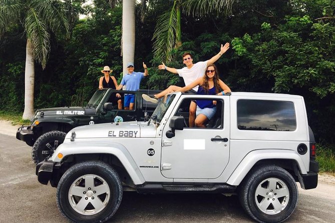 Cozumel Private Jeep Tour with Snorkeling Experience and Lunch - Playa San Martin and Cozumel’s turtle beaches