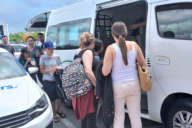 Cozumel: Shared Transfer from Airport to Hotel - Staff who make the service personal