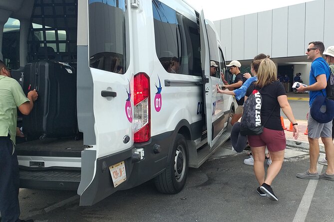 Cozumel: Shared Transfer from Airport to Hotel - What can go wrong, and how to reduce the stress