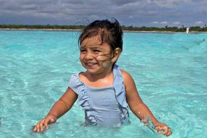 Cozumel Snorkeling Tour to Palancar Reef and El Cielo - The boat and group size matter more than the brochure