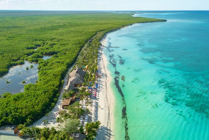 Cozumel: Water Park Adventure, Buffet & Open Bar at KUZÁ Beach - The water park: four slides, a lazy river, and splash play