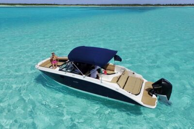 Deluxe Private Boats – 27 ft Sea Ray