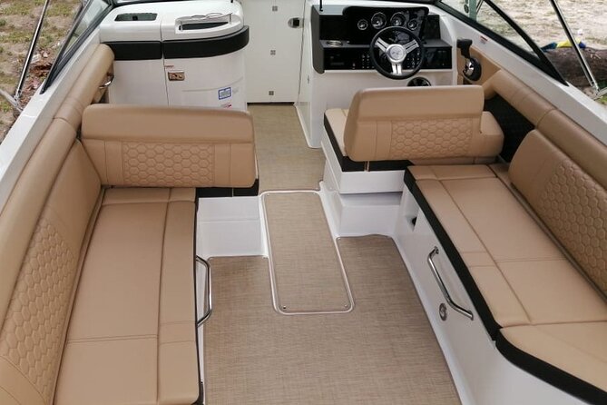 Deluxe Private Boats - 27 ft Sea Ray - Value, pickup, and practical planning