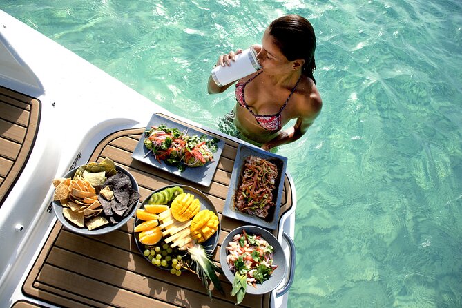 Deluxe Private Boats - 27 ft Sea Ray - Who will enjoy this Cozumel charter most?