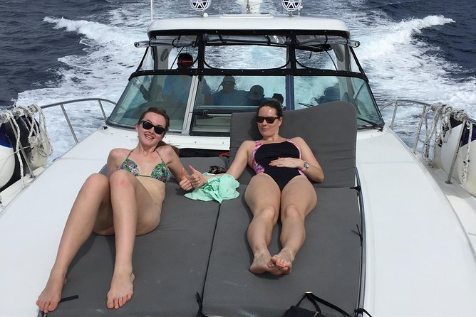 Deluxe Private Boats - 40 ft Sea Ray - Who will get the most from this charter