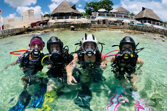 Diving For People Without Experience - Photos let you focus on the water