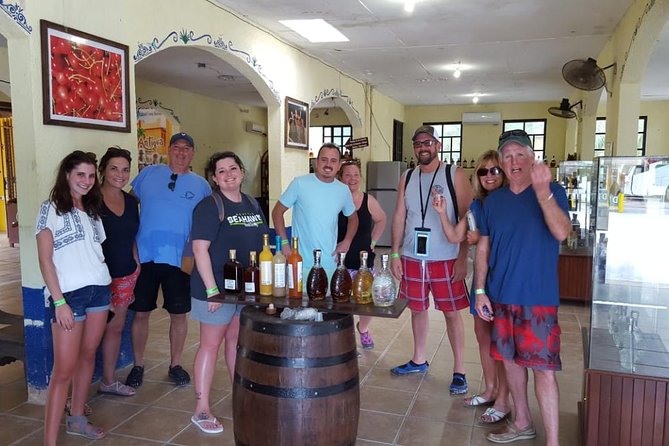 Express Jeep Tour With Snorkel, Lunch, Mayan Town, East Coast and Tequilaaaaaaaa - Snorkeling and beach-club time