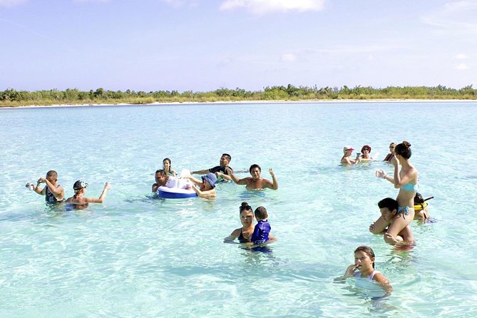 "First Lady" Private Snorkel & El Cielo Sandbar Combo - El Cielo and the shallow sandbar