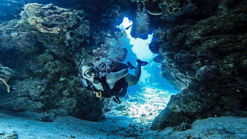 From Cozumel: Double Tank Scuba Diving for Certified Divers - The return boat ride and timing