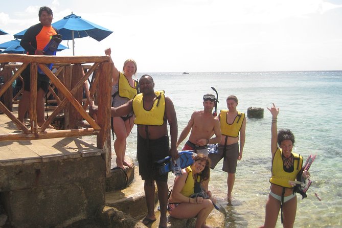 Island Flavors, Tequila & Beach Time - The optional second beach stop deserves caution