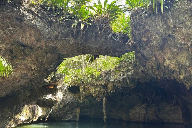 Jade Caverns Private Jeep Tour with Lunch and Snorkeling - Your guide matters more than the jeep