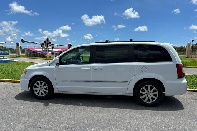 Jeep, Buggy, and Minivan Rentals in Cozumel - Vehicle Inspection Is Not Optional