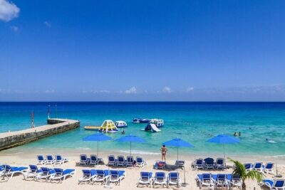 Jeep Tour of Cozumel with Lunch and Beach Club