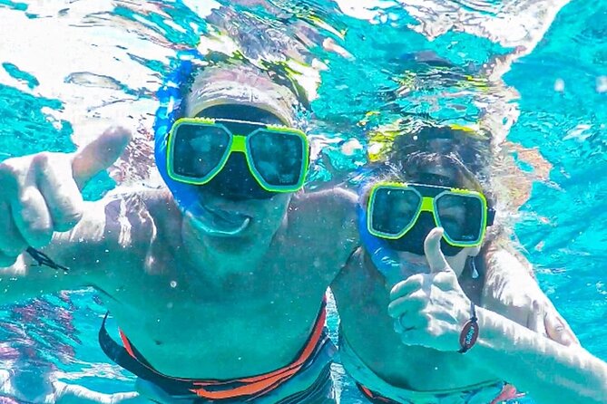 Luxury Cozumel Catamaran: Snorkel, Beach Club & Relaxation - A half-day on the water from central Cozumel