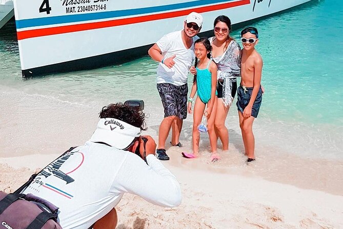 Luxury Cozumel Catamaran: Snorkel, Beach Club & Relaxation - The important booking warning
