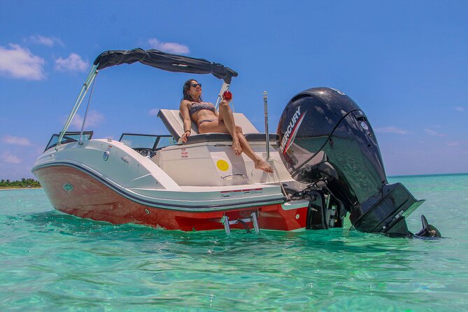 Private snorkeling with 23ft Sea Ray in San Miguel de Cozumel - Leaving Marina Cozumel ASIPONA