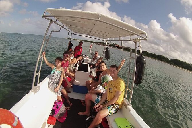 Private Tour in Cozumel El Cielo Sandbar and Reef Snorkeling - Guide service and the early-operation caveat