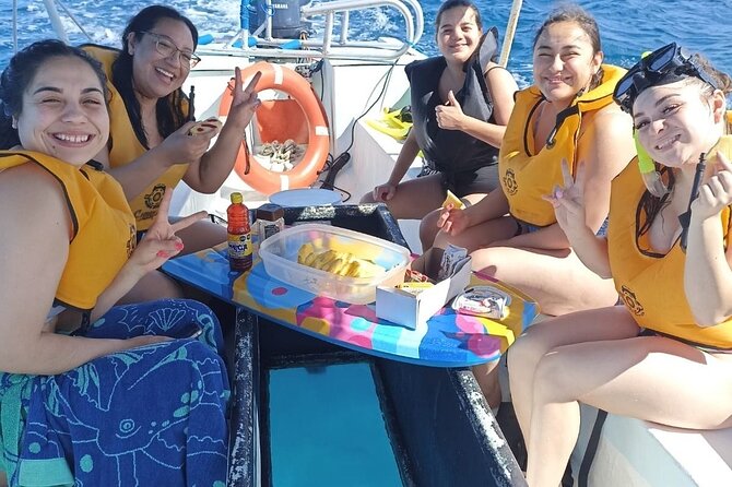 Snorkel along the coast, explore two reefs by Chivis del Mar - Paradise Reef begins the underwater visit