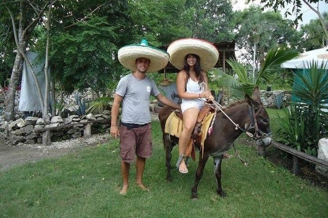 Tequila History and Tasting Experience and Unlimited Beach Break - Getting to the correct meeting point