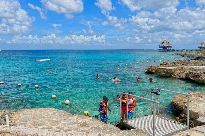 The Perfect Day in Chankanaab Park Cozumel - The comforts that make the price work