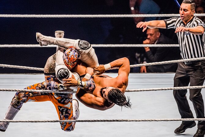 Ticket to Wrestling Show without lining up - Why Lucha Libre works so well in Cozumel
