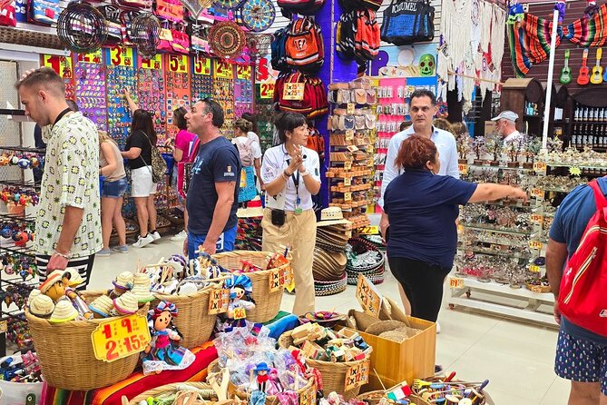 Tour in the Village Shopping and Beach Time in Cozumel - Key points at a glance